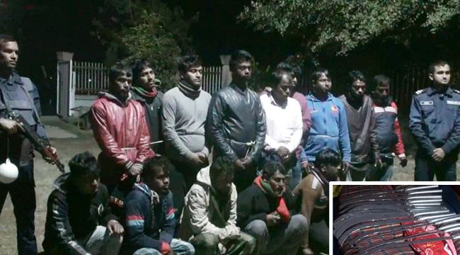চাঁদপুরে ডাকাত সন্দেহে ১৪ ড্রেজার শ্রমিক আটক, অস্ত্র উদ্ধার