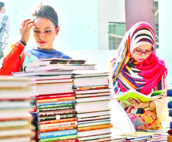 শুক্রবার থেকেই জমবে মেলা