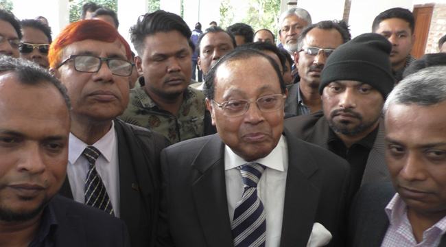 নড়াইলে রাষ্ট্রদ্রোহ মামলায় ব্যারিস্টার মওদুদের জামিন
