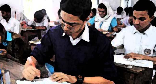 মায়ের দোয়া নিয়ে পরীক্ষাকেন্দ্রে যাওয়া হলো না ছেলের
