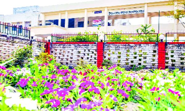 সেবা বৃদ্ধি পাওয়ায় মহম্মদপুরের হাসপাতালে বাড়ছে রোগী