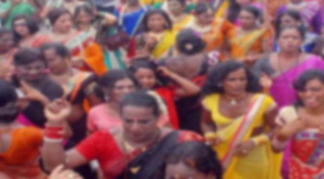পাকুন্দিয়ায় হিজড়াদের ২ গ্রুপে সংঘর্ষ