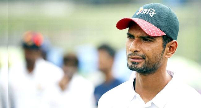 যে কারণে টেস্ট থেকে বাদ মাহমুদু্ল্লাহ