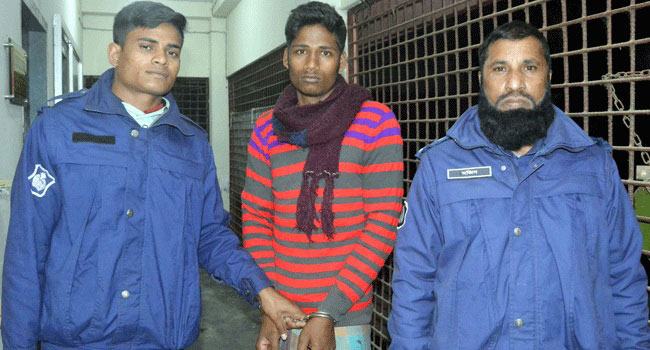 শিক্ষিকাকে শ্লীলতাহানীর চেষ্টায় যুবকের কারাদণ্ড