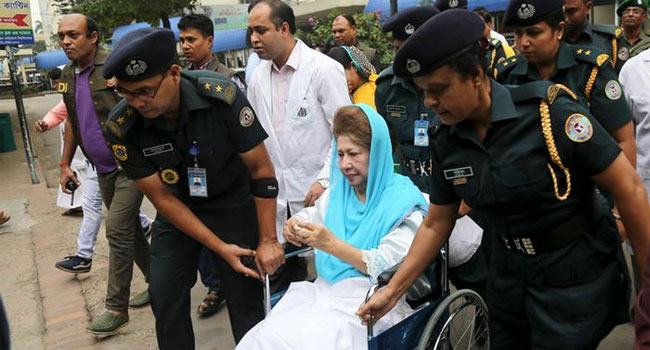 আমরা আগে কী ছিলাম আর এখন কী হলাম