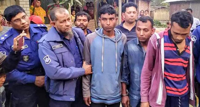 শ্রীপুরে আগ্নেয়াস্ত্রসহ ৩ অপহরণকারী আটক, অপহৃত উদ্ধার