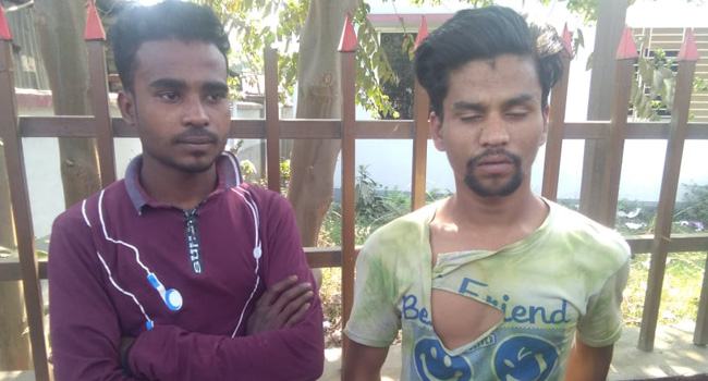 আড়াইহাজারে গাঁজা ছিনতাই, আটক ২