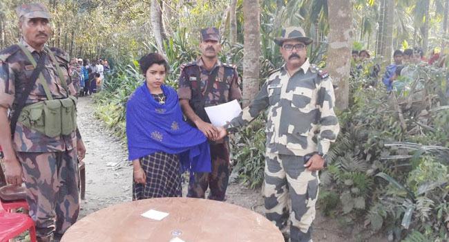 প্রেমের টানে চলে আসা ভারতীয় তরুণীকে বিএসএফ’র কাছে হস্তান্তর