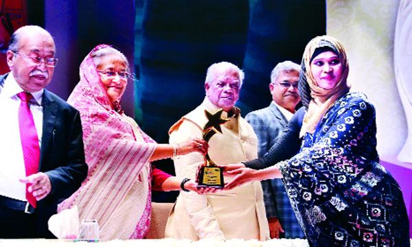 ক্ষুদ্র ও মাঝারি শিল্পের উন্নয়নে ৫ দফা নির্দেশনা প্রধানমন্ত্রীর