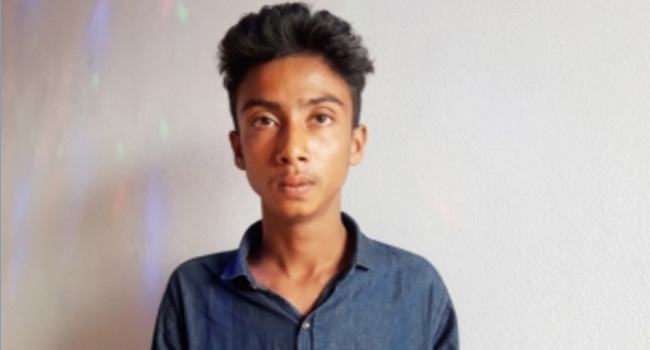 অধ্যক্ষের থাপ্পড়ে শ্রবণশক্তি হারাল স্কুলছাত্র