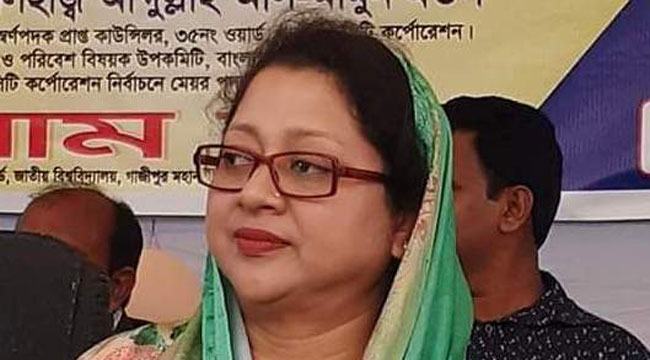ট্রাফিক পুলিশকে থাপ্পড় : নারী কাউন্সিলর-যুবলীগ নেত্রী আটক