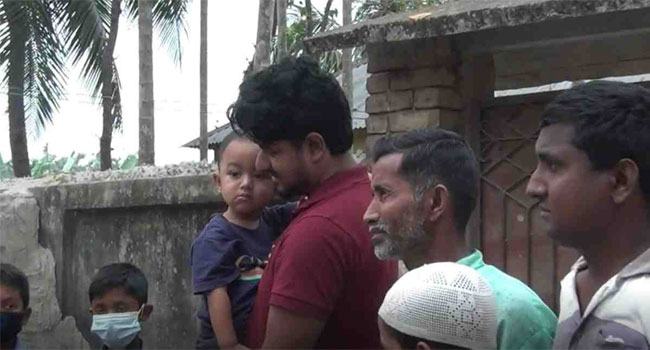 নাটোরে ‘হোম কোয়ারেন্টাইনে’ থাকা অনেকেই প্রকাশ্যে ঘুরছেন!