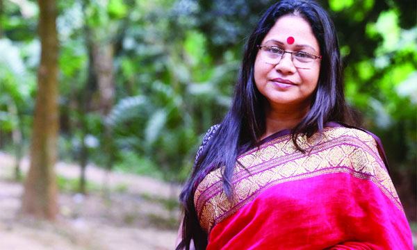 বহুমাত্রিক চরিত্রে ব্যস্ততা বাড়ছে রেশমীর