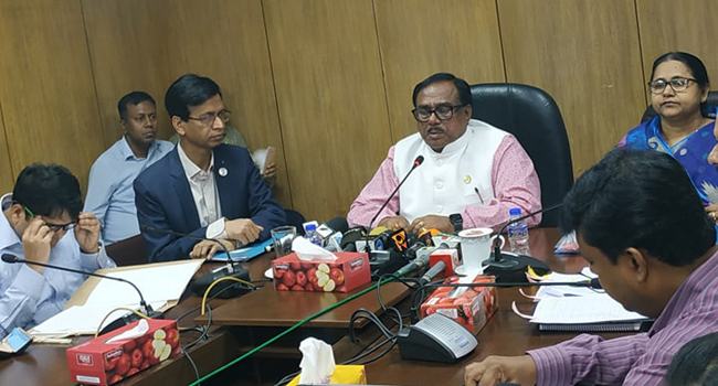 পর্যাপ্ত খাদ্য মজুদ আছে, আতঙ্কিত হওয়ার কিছু নেই : খাদ্যমন্ত্রী