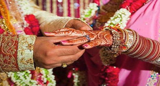 দেনমোহর কখন যৌতুক হবে