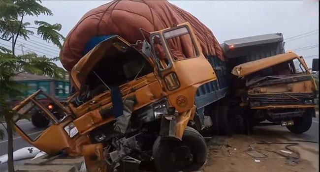 ভালুকায় সড়ক দুর্ঘটনায় স্কুলছাত্রসহ নিহত ৩