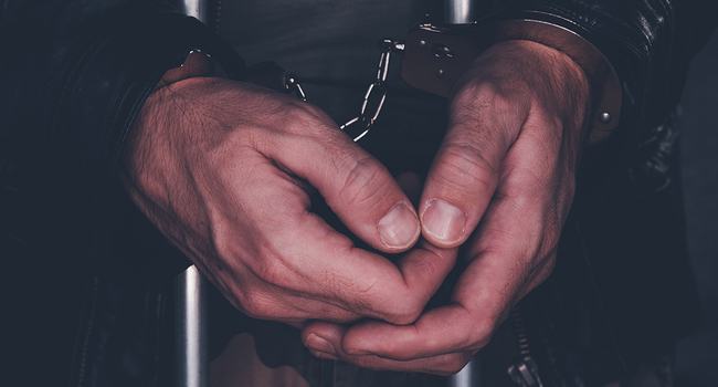 নাটোরে দেড় কোটি টাকার হেরোইনসহ দুইজন আটক