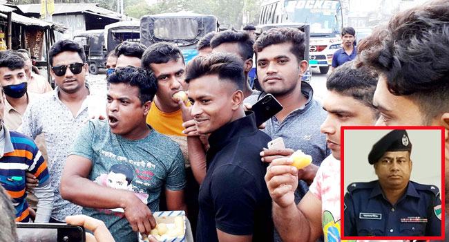 যোগদানের চার মাসের মাথায় ওসিকে তাৎক্ষণিক বদলি, ছাত্রলীগের মিষ্টি বিতরণ
