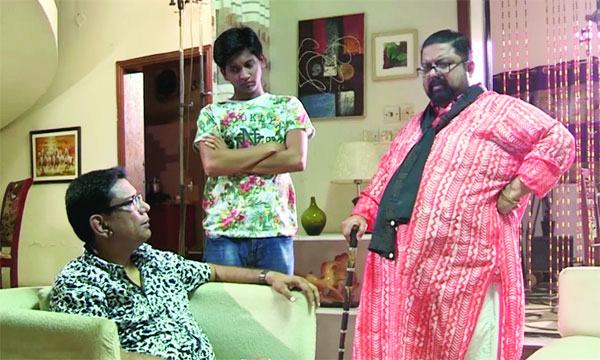 ছোটকাকু সিরিজের : কক্সবাজারে কাকাতুয়া