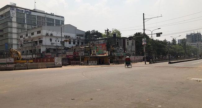 করোনাভাইরাস : কার্যত লকডাউনে বাংলাদেশ