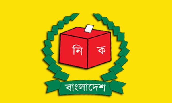 ‘ঘর পোড়ার মধ্যে আলু পোড়া’