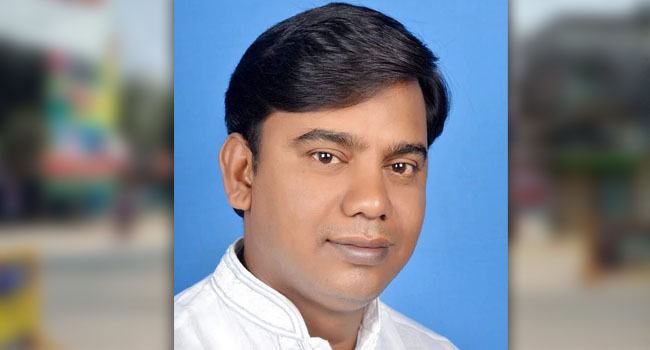 পৌর মার্কেট ও নিজ বাড়ির ভাড়া মওকুফ করলেন সিংড়ার মেয়র