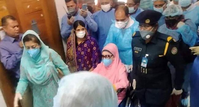 যেভাবে সময় কাটছে খালেদা জিয়ার