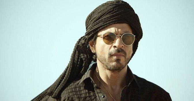 করোনার ভয়ঙ্কর পরিস্থিতে নিজের জাত চেনালেন বলিউড বাদশাহ