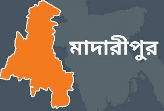 মাদারীপুরে নারী পিএসআইকে কুপিয়ে হত্যার চেষ্টা