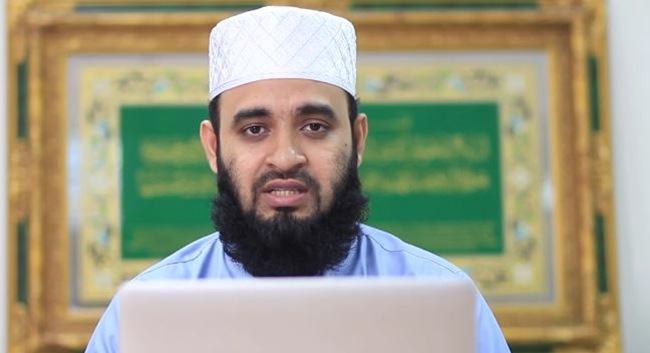 বিদেশে বসে স্বদেশ নিয়ে যা ভাবছেন আজহারী