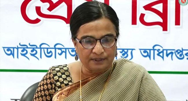 করোনায় নতুন মৃত্যু ৩, আক্রান্ত ৫৪