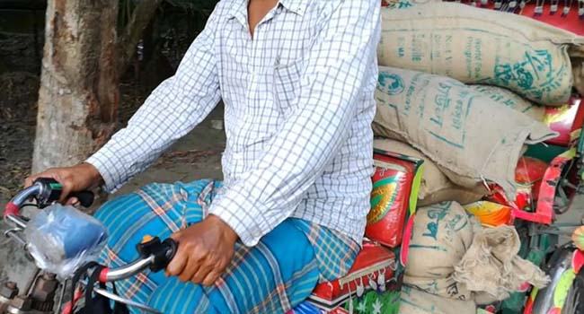 রামগঞ্জে খাদ্যবান্ধব কর্মসূচির চাল অতিরিক্ত মূল্যে বিক্রি : ৭ বস্তা জব্দ