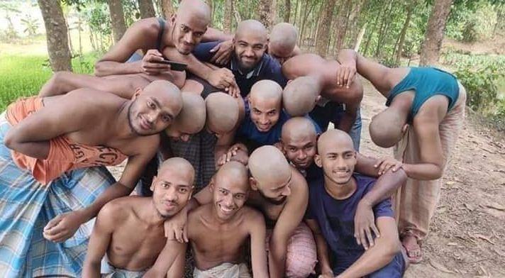 হঠাৎ তরুণদের মাথা ন্যাড়া করার হিড়িক
