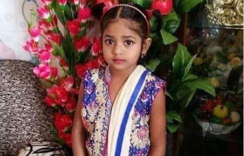 ‘আমার মেয়েকে এনে দাও, ওকে ছাড়া বাঁচব না’