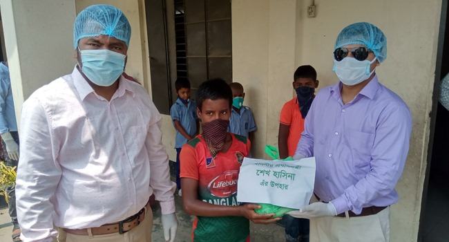 প্রধানমন্ত্রীর উপহার পেল চাতাল শিশুরা