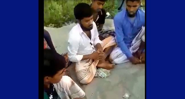 তাড়াশে জমজমাট জুয়ার আসর, করোনা সংক্রমণের ঝুঁকি