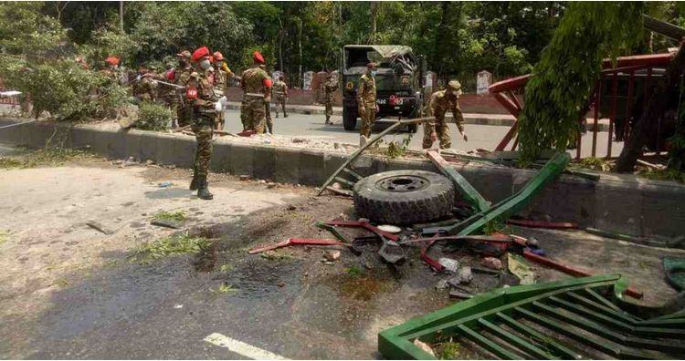 রাজধানীতে সড়ক দুর্ঘটনায় সেনা সদস্য নিহত, আহত ২১