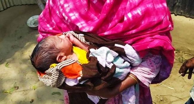 কুমিল্লায় রেললাইনের পাশে নবজাতক, মিলেনি পরিচয়
