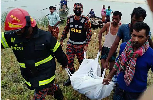 পদ্মা নদী থেকে জেলের লাশ উদ্ধার