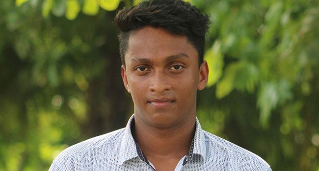 নোয়াখালীতে আওয়ামী লীগ নেতার হামলায় নিহত ১, দোকানে আগুন