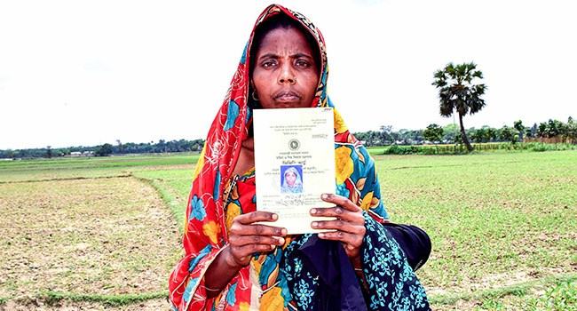 এইবার বাঁচাও, সামনে আবারো কার্ড করে দেব, চার আনাও লাগবে না