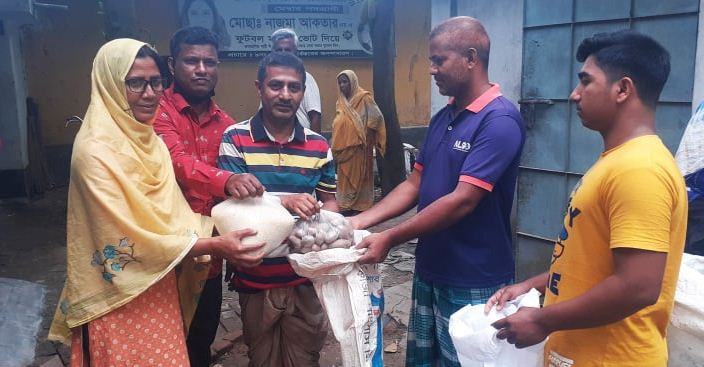 বগুড়ায় ভাড়াটিয়াদের পাশে বিএনপি নেত্রী নাজমা আক্তার