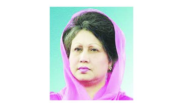 মুক্তির এক মাস একান্তে পার করলেন খালেদা জিয়া