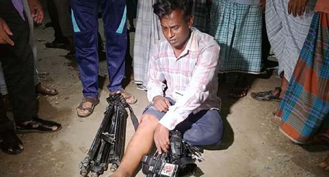 জামালপুরে ত্রাণের স্লিপ নিয়ে আ’লীগের দু’গ্রুপে সংঘর্ষ, আহত ২০