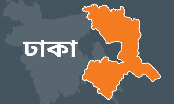 ধামরাইয়ে করোনা থেকে সুস্থ হয়ে বাড়ি ফিরলেন মা-ছেলে