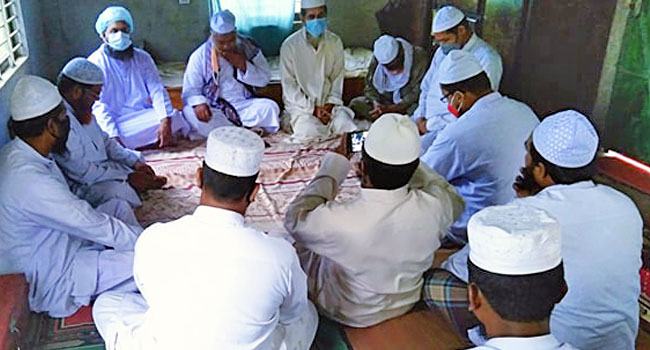 সিংগাইরে মহানবী (সঃ) এর কটুক্তিকারীদের শাস্তির দাবীতে প্রতিবাদ