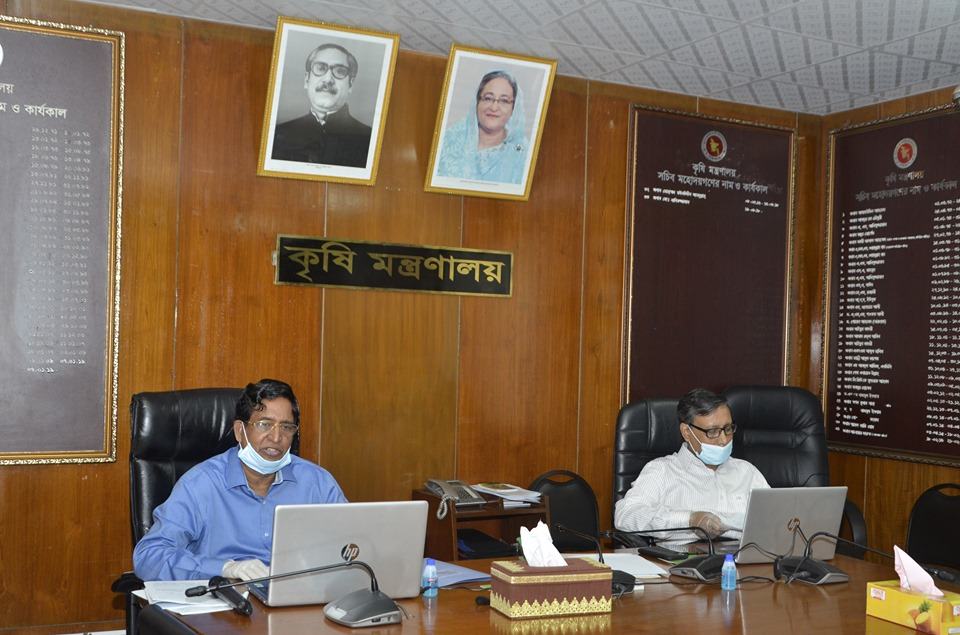 কোনোক্রমেই আমরা মানুষকে অভুক্ত রাখতে পারি না : কৃষিমন্ত্রী