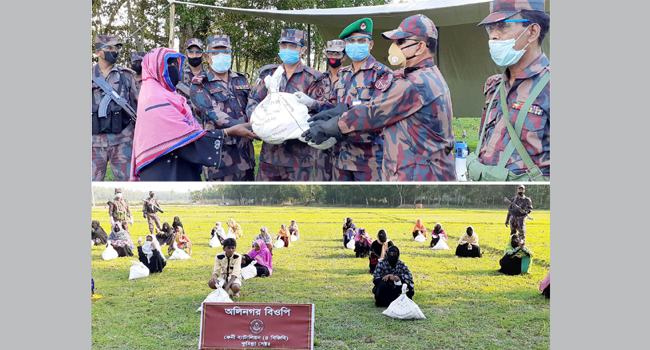 মিরসরাইয়ে বিজিবির ত্রাণ সহায়তা