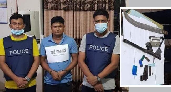 সোনাগাজীতে অস্ত্র ও মাদকসহ শীর্ষ সন্ত্রাসী গ্রেফতার
