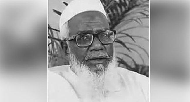 মাওলানা লতিফ নেজামীর জানাজা ও দাফন সম্পন্ন